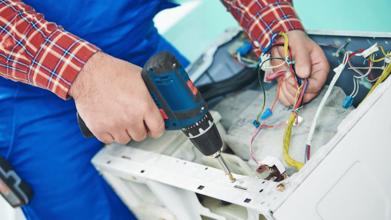 Hendek Arçelik Arçelik çamaşır makinesi kart tamiri – Su almama arızası orijinal parça ile giderildi. - Teknik servis örneği